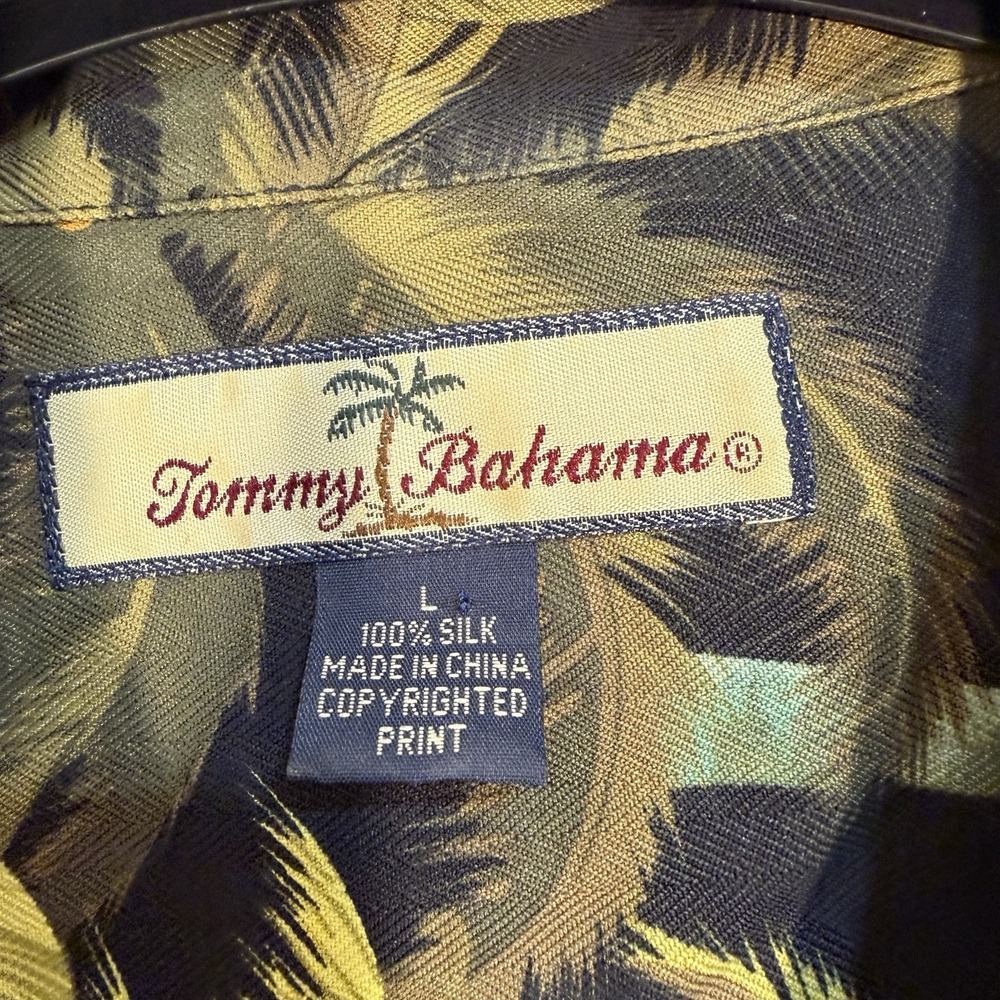 Tommy Bahama Silk Hawaiian Palm Tree All Over Print Button Shirt Silk L Black - Picture 4 of 7
